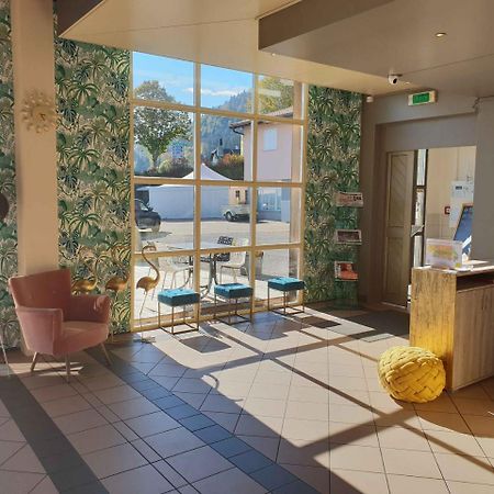 Hotel Du Val Cernier エクステリア 写真